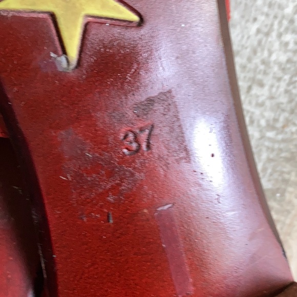 Christmas Poinsettia Flats, Vis a Vie size 37 - Picture 4 of 6